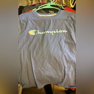 Champion Tshirt